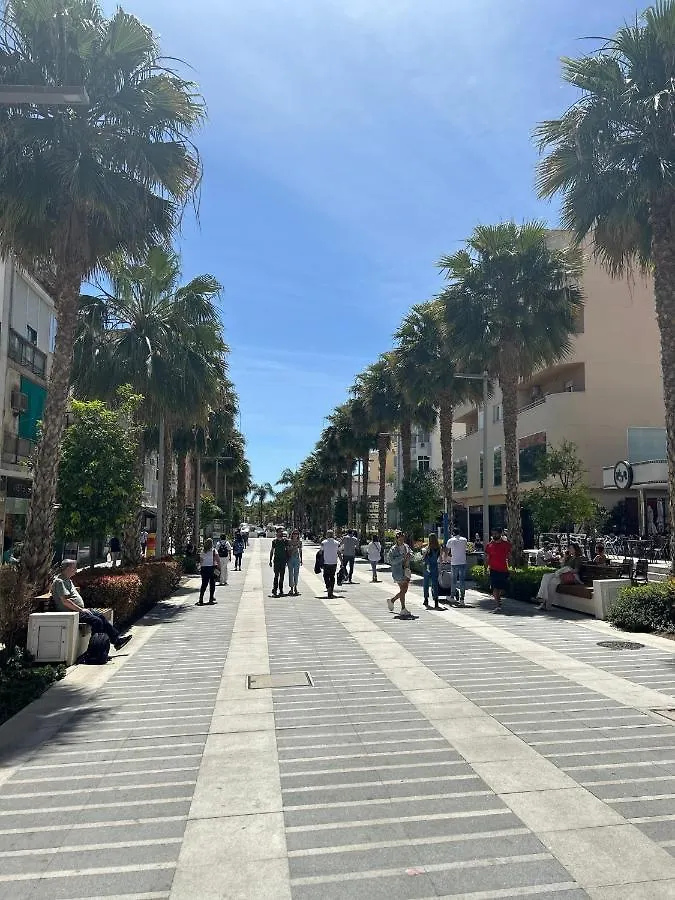 Urban&Vacay! Suite - Torremolinos City Centre Apartment