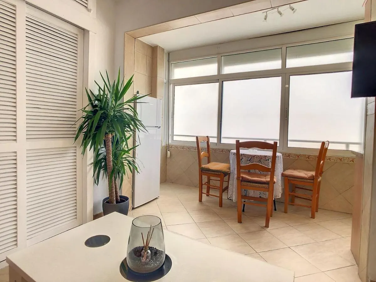Urban&Vacay! Suite - Torremolinos City Centre Apartment