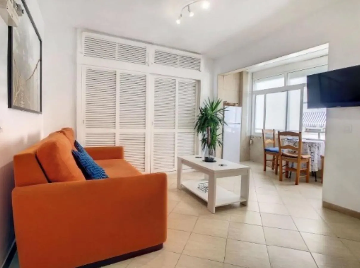 Urban&Vacay! Suite - Torremolinos City Centre location